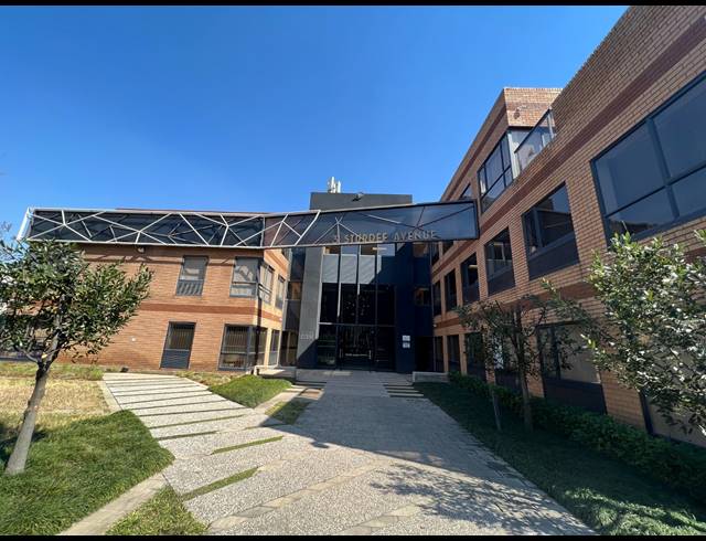 242M² OFFICE TO LET IN ROSEBANK